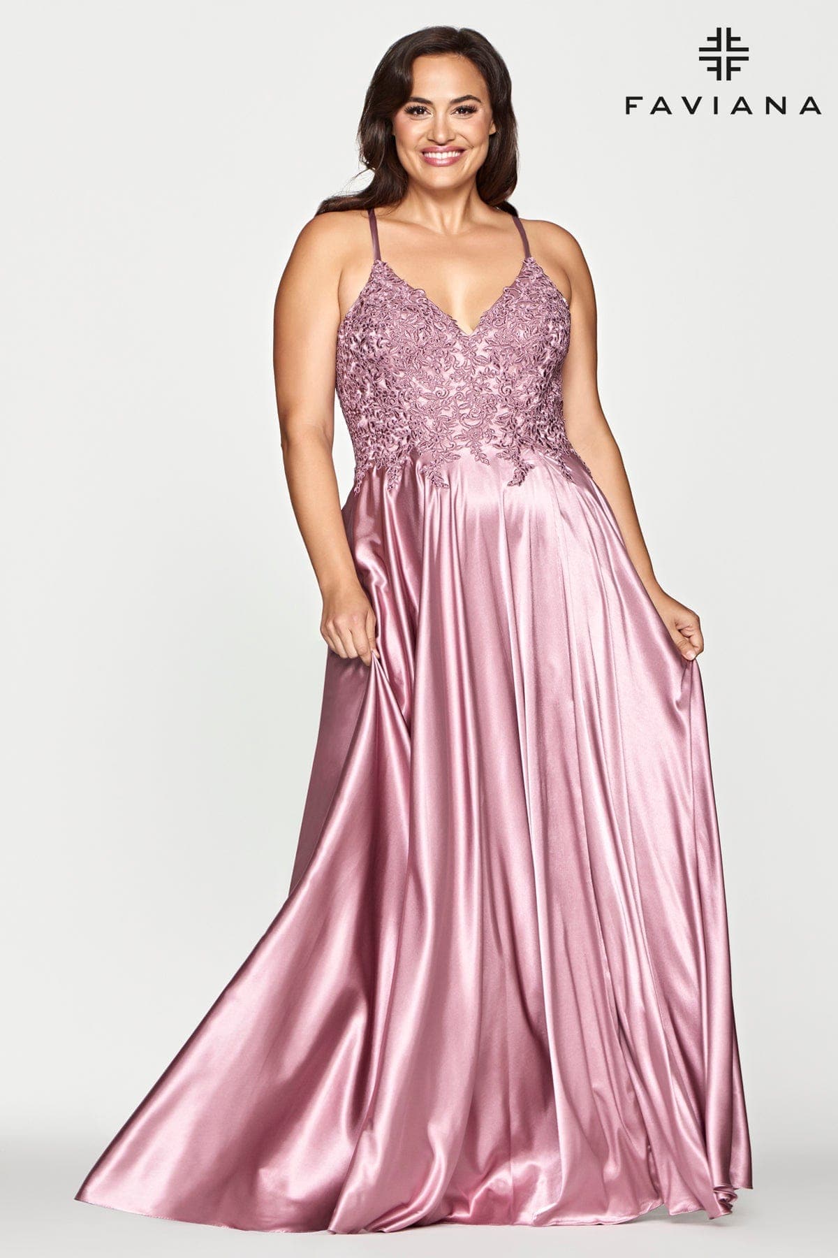 Plus Size Prom Dresses | Faviana